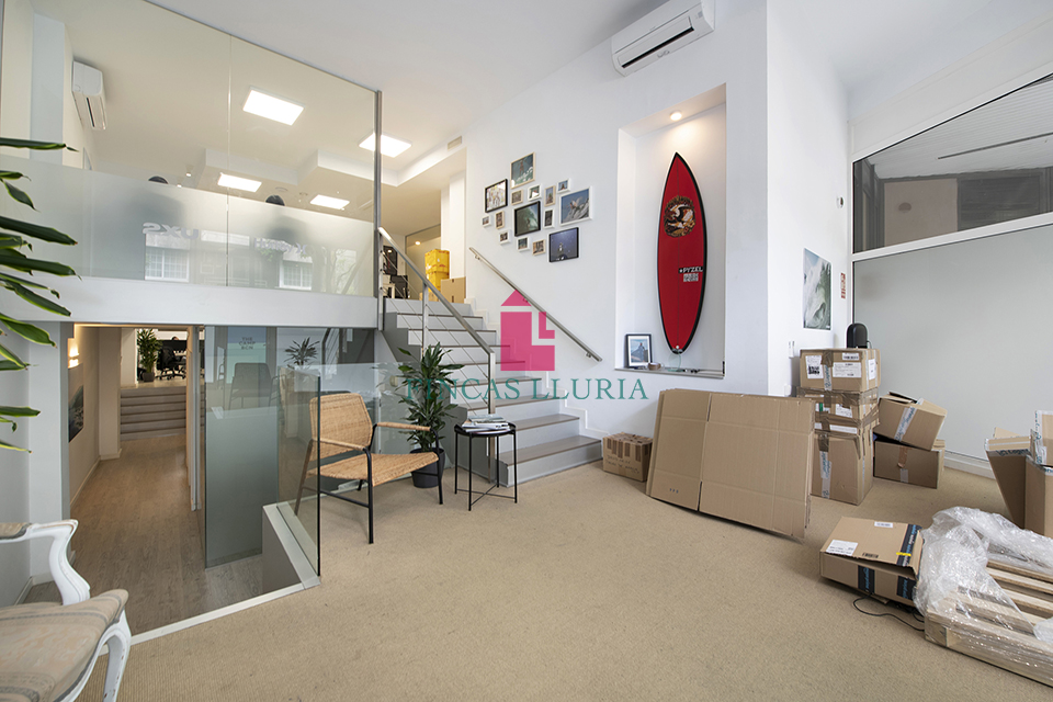 PREMISES FOR RENT- IDEAL COWORKING -OFFICES