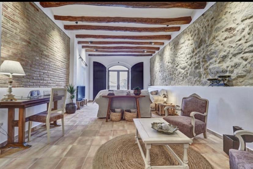 HOUSE FOR SALE IN FONT RUBÍ