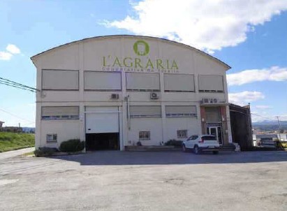 FÁBRICA EN VENTA EN TORELLÓ