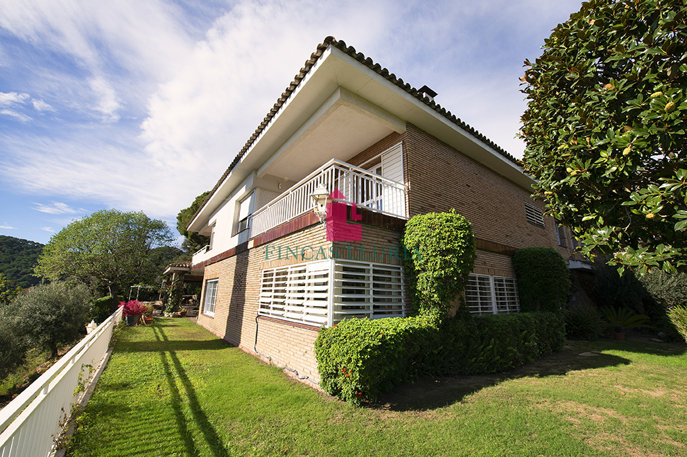 CASA EN VENTA EN CABRERA