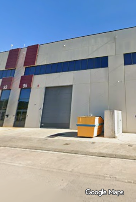 NAU INDUSTRIAL EN VENDA