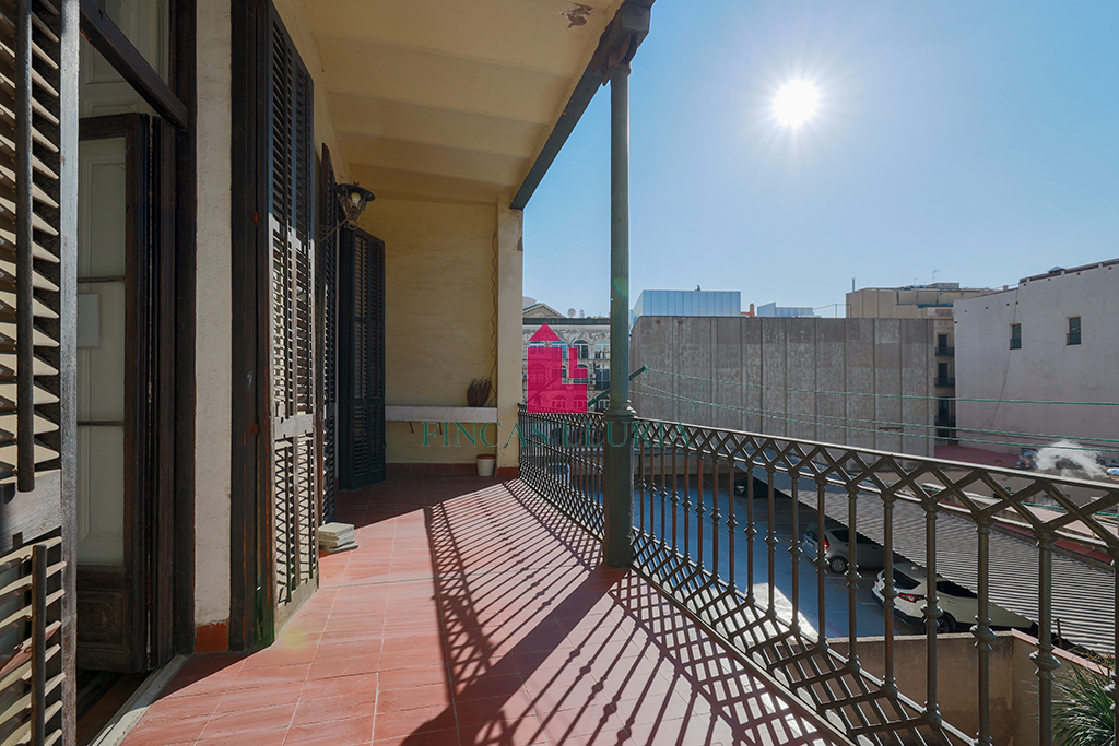 PISO EN ALQUILER EN EL BARRIO GÓTICO