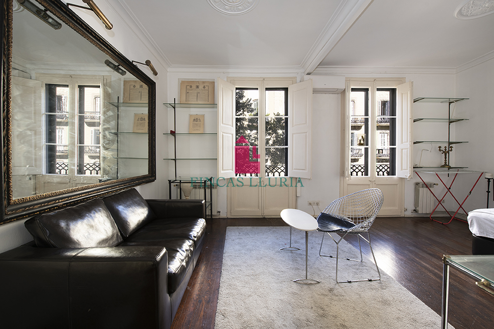 PISO EN VENTA EN L'ANTIGUA ESQUERRA DEL EIXAMPLE