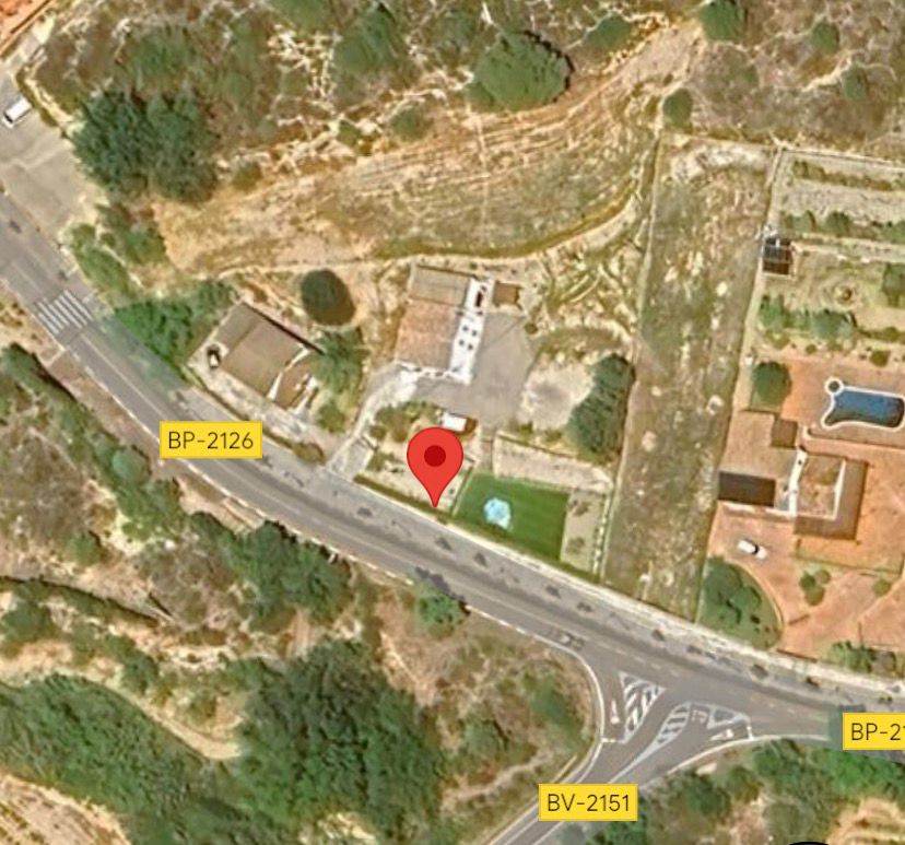 TERRENY EN VENDA AL PENEDÈS